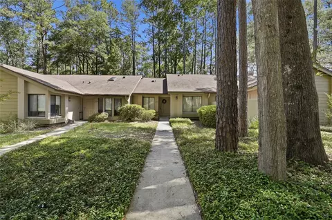 4023 NW 23rd Cir, Gainesville, FL 32605