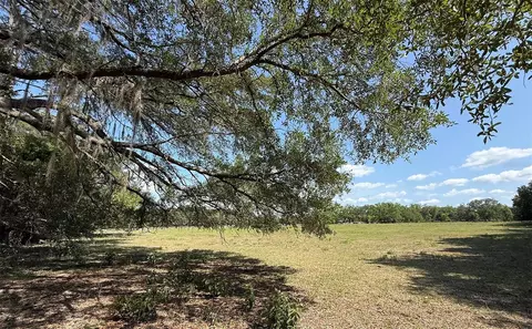 18919 NW 62nd Ave, Alachua, FL 32615