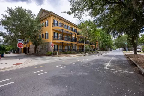325 NW 14th St #307, Gainesville, FL 32603