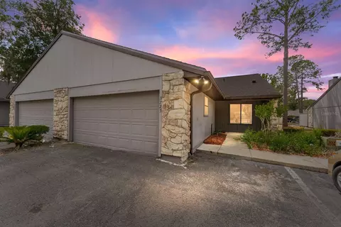 3725 NW 58th Pl, Gainesville, FL 32653