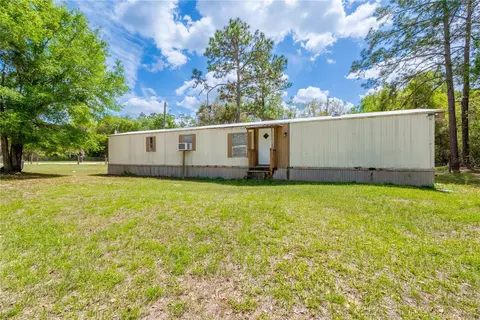 8589 SE 66th Ave, Trenton, FL 32693