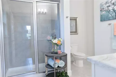 Bath - 1841 N Roberts Trl, Bell, FL 32619 photo 3 of 4
