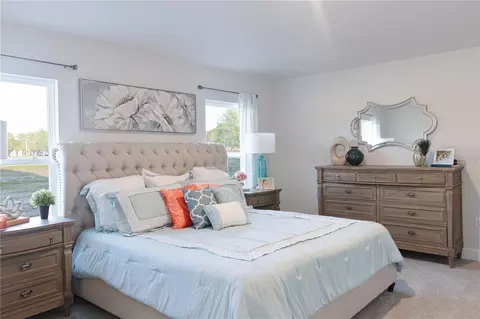Bedroom - 1841 N Roberts Trl, Bell, FL 32619 photo 2 of 3