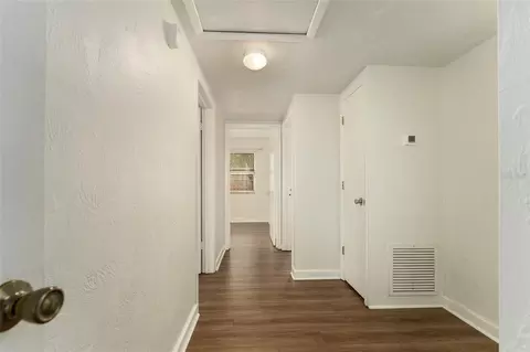 Entry Way - 2214 NE 7th Ter, Gainesville, FL 32609 photo 1 of 1