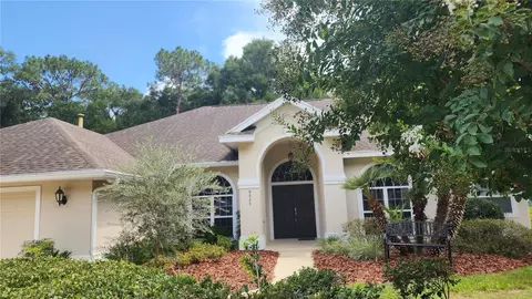 9325 SW 35th Ln, Gainesville, FL 32608