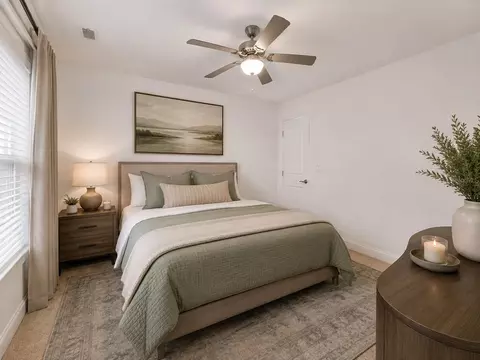 Bedroom - 1446 SW 87th St, Gainesville, FL 32607 photo 8 of 10