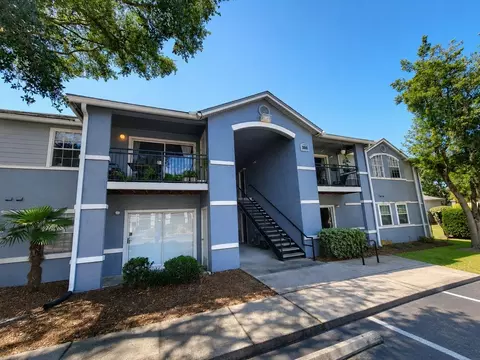 3705 SW 27th St #316, Gainesville, FL 32608