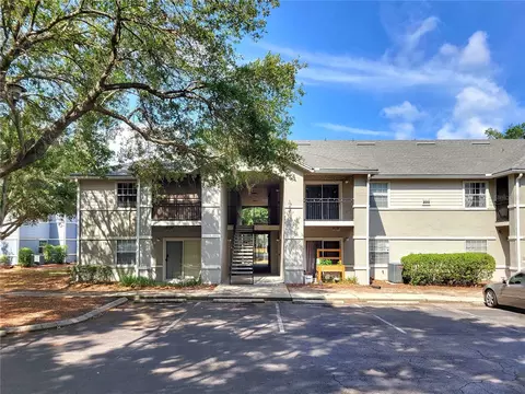 3705 SW 27th St #824, Gainesville, FL 32608