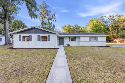 3126 NW 46th Pl, Gainesville, FL 32605