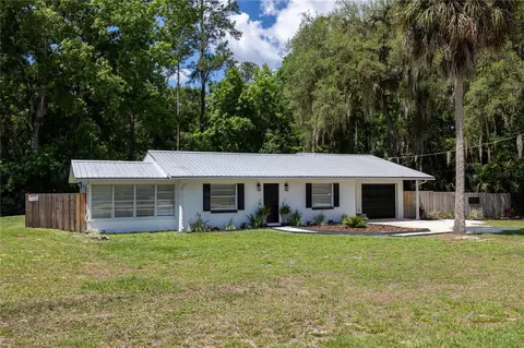 113 Browns Rd, San Mateo, FL 32187