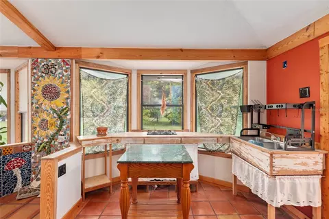 Kitchen - 4912 NW 170th St, Alachua, FL 32615 photo 11 of 12
