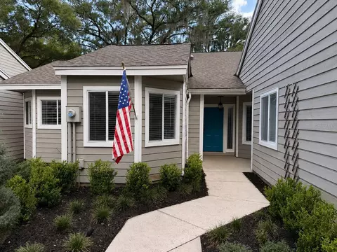 824 NW 124th Dr, Newberry, FL 32669