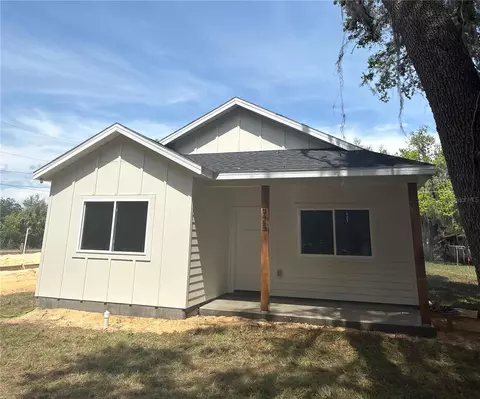 925 NE 17th Dr, Gainesville, FL 32641
