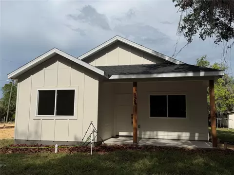 925 NE 17th Dr, Gainesville, FL 32641
