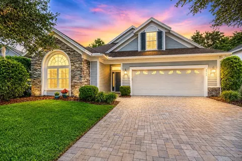 8942 SW 25th Rd, Gainesville, FL 32608