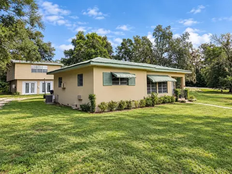 665 SE Heron St, Keystone Heights, FL 32656