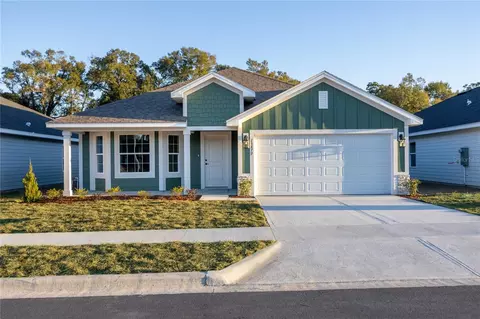 25039 SW 250th Pl, Newberry, FL 32669