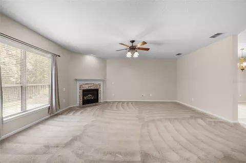 Living - 741 Flowers St, Saint Augustine, FL 32092 photo 3 of 7