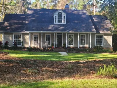 3922 NW 69th St, Gainesville, FL 32606