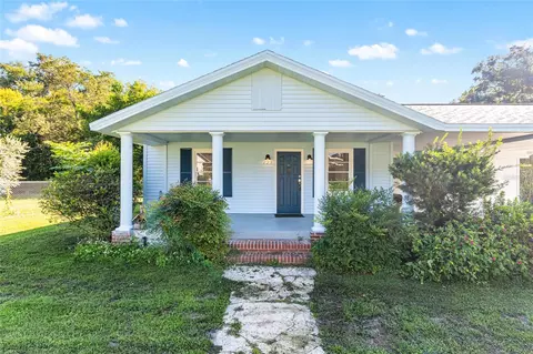 Exterior - 123 SE 1st St, Williston, FL 32696 photo 9 of 16