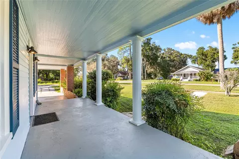Exterior - 123 SE 1st St, Williston, FL 32696 photo 10 of 16