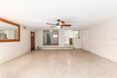 Living - 123 SE 1st St, Williston, FL 32696 photo 9 of 9