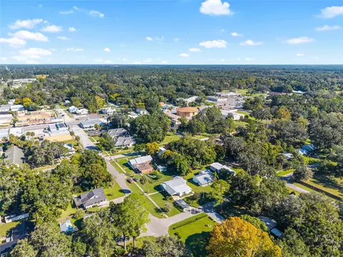 View/Area - 123 SE 1st St, Williston, FL 32696 photo 12 of 13