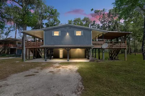 7870 SW 25th Pl, Bell, FL 32619