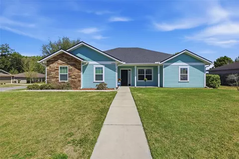23284 NW 8th Pl, Newberry, FL 32669