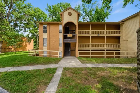1810 NW 23rd Blvd #151, Gainesville, FL 32605