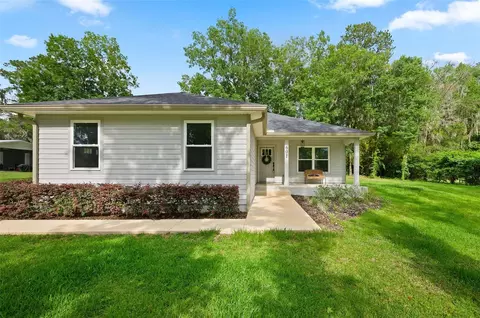 601 SE 4th Ave, Melrose, FL 32666