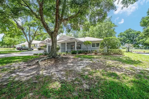 Exterior - 9820 SW 89th Ter #E, Ocala, FL 34481 photo 6 of 9