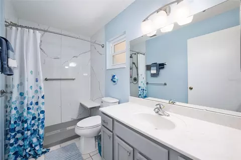Bath - 9820 SW 89th Ter #E, Ocala, FL 34481 photo 1 of 5