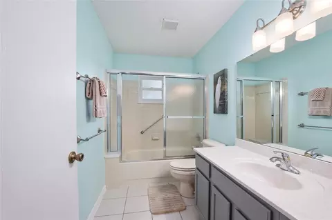 Bath - 9820 SW 89th Ter #E, Ocala, FL 34481 photo 5 of 5