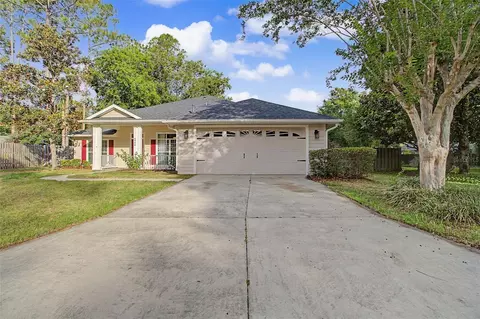 6908 SW 84th Dr, Gainesville, FL 32608