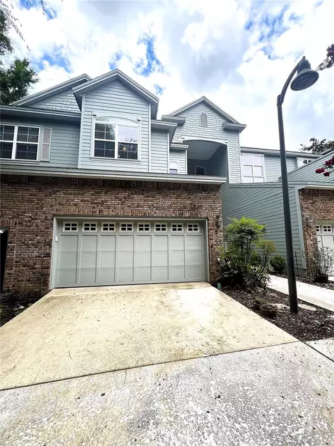 1762 NW 34th St #2, Gainesville, FL 32605