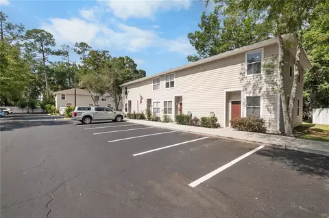 1710 NW 7th St #404, Gainesville, FL 32609