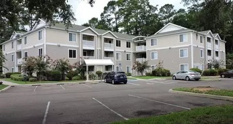4000 SW 23rd St #3-107, Gainesville, FL 32608