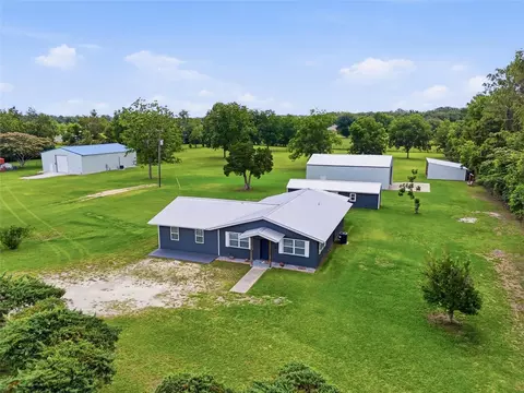 12471 SW Tustenuggee Ave, Fort White, FL 32038