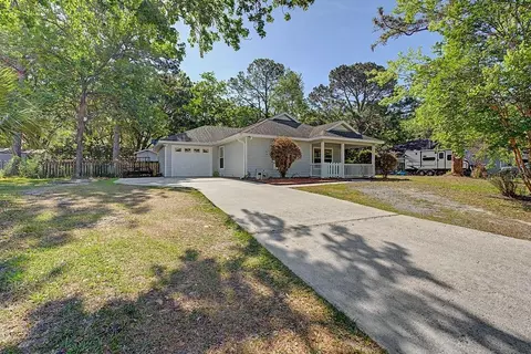 6727 NW 26 Ter, Gainesville, FL 32653