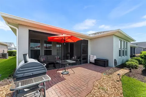 Exterior - 5662 NW 40th Pl, Ocala, FL 34482 photo 3 of 5
