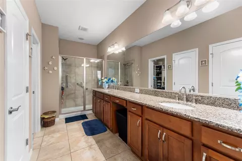 Bath - 5662 NW 40th Pl, Ocala, FL 34482 photo 1 of 2