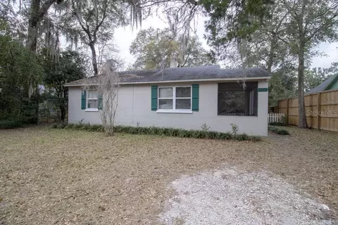 3230 NW 11th St, Gainesville, FL 32609