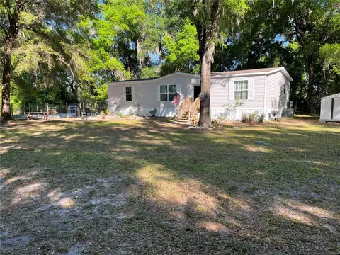 23707 NE State Road 26, Melrose, FL 32666