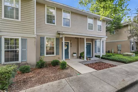 935 NW 21st Ave #935, Gainesville, FL 32609