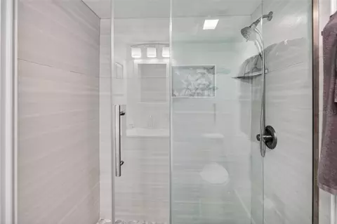 Bath - 4 Ocean Trace Rd #104, Saint Augustine, FL 32080 photo 4 of 5