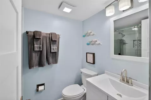 Bath - 4 Ocean Trace Rd #104, Saint Augustine, FL 32080 photo 2 of 5