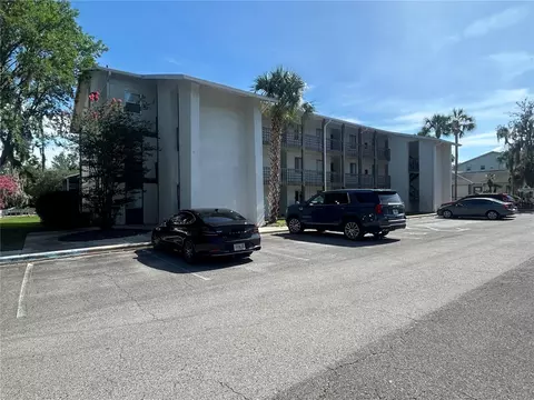 6519 W Newberry Rd #309, Gainesville, FL 32605