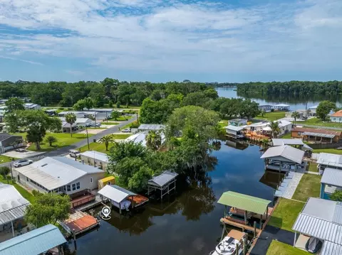41 Scott St, Welaka, FL 32193 photo 31