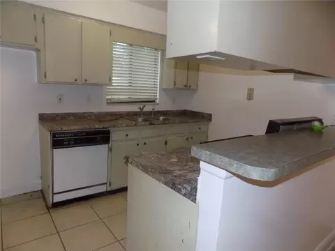 Kitchen - 713 SW 69 St, Gainesville, FL 32607 photo 3 of 3